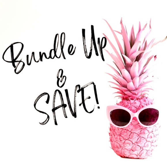 💝MUST BUNDLE💝 NEW Jeweled Princess Tiara Heart Earrings - Picture 4 of 7